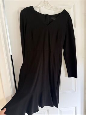 Womens Saks fifth avenue black longsleeve dress size 10